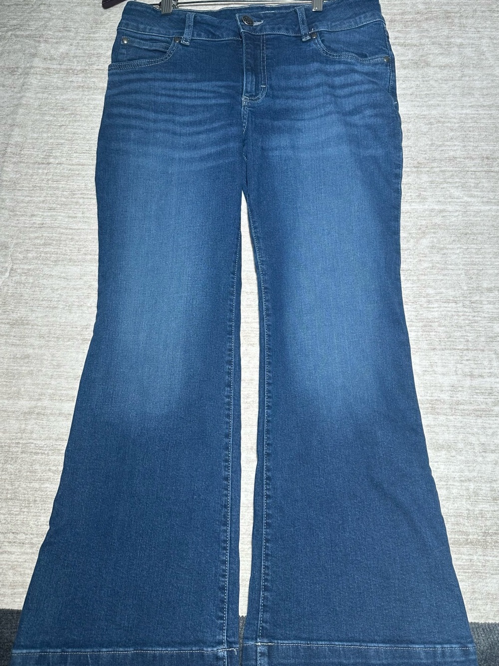 Wrangler Women's Wide Leg Jeans in Deep Blue Wash